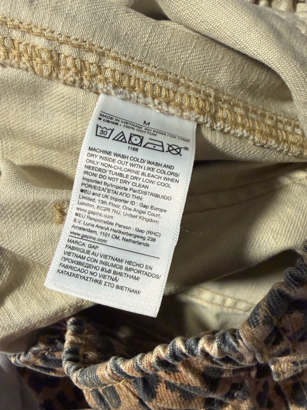 Gap Leopard Print Barrel Jeans - Picture 4 of 5